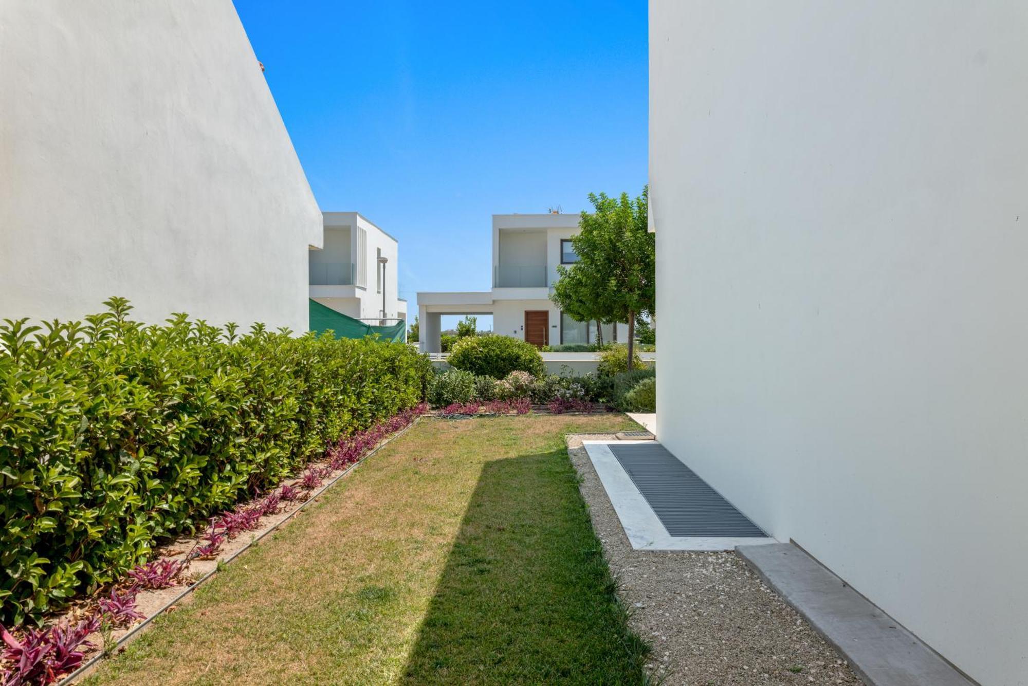 Serenity Waves Villa 17 Larnaca Esterno foto